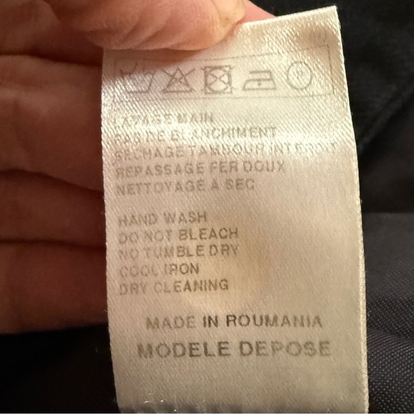 Maje Black Wool Trench Coat w/Black Leather details on Shoulders and Trim - Picture 8 of 13